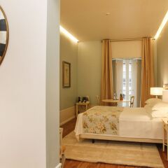 Отель Alecrim Ao Chiado 4* Люкс
