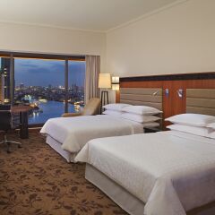 Royal Orchid Sheraton Hotel & Towers 5* Номер Делюкс с 2 отдельными кроватями