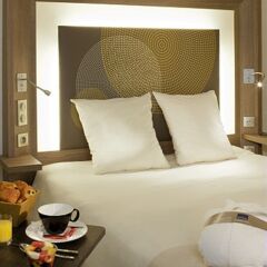 Отель Novotel Rennes Alma 4* Представительский номер с различными типами кроватей