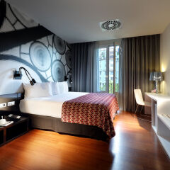 Отель Eurostars BCN Design 5* Стандартный номер с различными типами кроватей