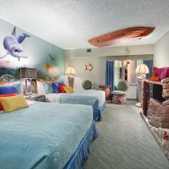 Отель Travelodge by Wyndham Saskatoon 3* Стандартный номер с 2 отдельными кроватями