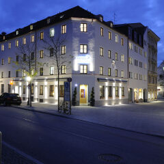 Hotel Blauer Bock фасад