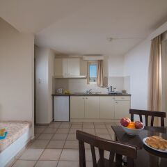 Апартаменты Ourania Apartments Стандартный номер с 2 отдельными кроватями