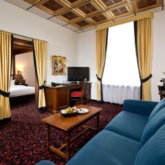 Kings Hotel First Class 4* Люкс с различными типами кроватей фото 6