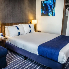 Отель Holiday Inn Express Manchester CC - Oxford Road комната для гостей фото 2