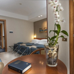 Quality Hotel Rouge et Noir Roma комната для гостей фото 5