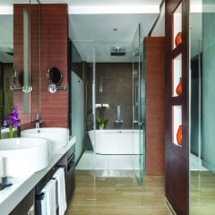 Отель The Langham, Shanghai, Xintiandi ванная фото 2
