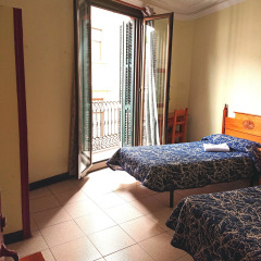 Отель Hostal Nilo Стандартный номер с 2 отдельными кроватями (общая ванная комната)