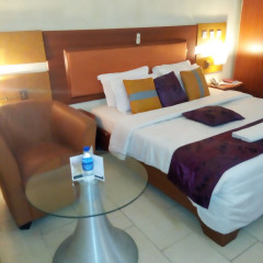 Golden Tulip Airport Hotel 3* Стандартный номер с различными типами кроватей