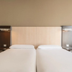 Hotel ILUNION Auditori комната для гостей фото 4
