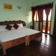 Отель Almond Tree Guest House 3* Стандартный номер с 2 отдельными кроватями