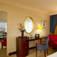 Отель InterContinental Frankfurt 5* Люкс с различными типами кроватей