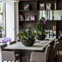 Ozo Hotel библиотека