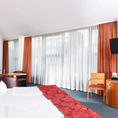 Hotel am Borsigturm 4* Стандартный номер с различными типами кроватей фото 2