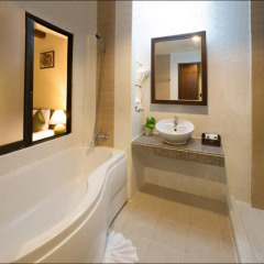 Отель Coconut Village Resort 4* Номер Делюкс с различными типами кроватей фото 5