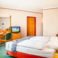 Гостиница Park Inn Великий Новгород комната для гостей фото 2