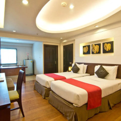 Golden Sea Pattaya Hotel 3* Студия Делюкс с различными типами кроватей