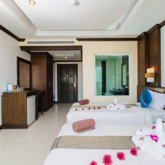 Отель Azure Bangla Phuket комната для гостей фото 9