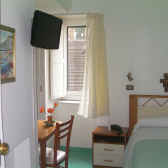 Отель Albergo S. Andrea 2* Стандартный номер с различными типами кроватей