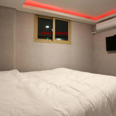 Top Hotel Myeongdong 2* Люкс с различными типами кроватей