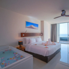 Отель Surin Beach Resort 4* Стандартный номер с различными типами кроватей фото 4