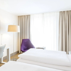 Отель NH Collection Berlin Mitte Am Checkpoint Charlie 4* Стандартный номер с разными типами кроватей фото 17