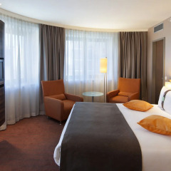 Гостиница Holiday Inn Almaty 4* Стандартный номер с различными типами кроватей