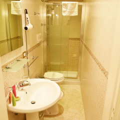 Отель Apollo Suites 2* Апартаменты