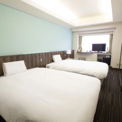 HOTEL FUKURACIA Harumi 3* Стандартный номер с различными типами кроватей