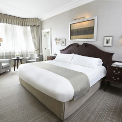 Отель The Connaught 5* Номер Делюкс