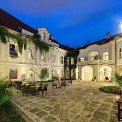 Smetana Hotel фасад