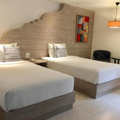 Отель Methavalai Residence Улучшенный номер