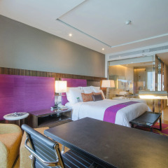 Отель Renaissance Ratchaprasong 5* Представительский номер