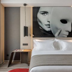 Отель NH Collection Madrid Suecia 5* Номер категории Премиум с различными типами кроватей