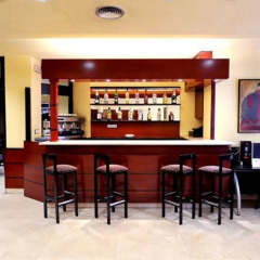 Hotel Glories ресторанный дворик