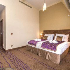 Merchants Crown Hotel 5* Улучшенный номер