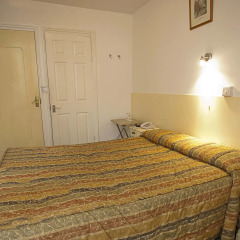 Earls Court Hotel 2* Стандартный номер с различными типами кроватей