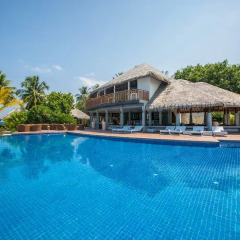 Отель Amaya Resorts And Spas Kuda Rah бассейн