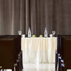 smartline Cosmopolitan Hotel конференц-зал