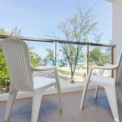 Отель Coral Inn балкон