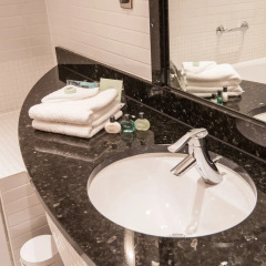 Arora Hotel Manchester 4* Стандартный номер с различными типами кроватей фото 4