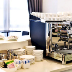 Отель Hilton Garden Inn Milan North место для завтрака