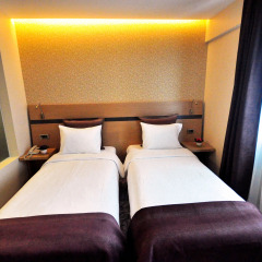 Hotel Osaka Airport 3* Номер Делюкс с различными типами кроватей