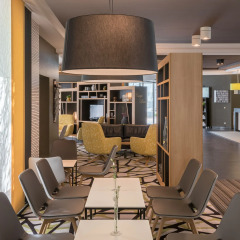 Отель Holiday Inn Munich-Unterhaching Германия, Унтерхахинг - 7 отзывов об отеле, цены и фото номеров - забронировать отель Holiday Inn Munich-Unterhaching онлайн интерьер отеля фото 2