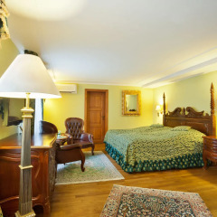 U Prince Hotel комната для гостей фото 10