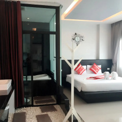 Отель PJ Patong Resortel комната для гостей фото 12
