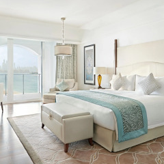 Отель Waldorf Astoria Dubai Palm Jumeirah 5* Люкс повышенной комфортности с двуспальной кроватью фото 2