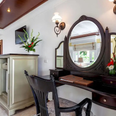 Отель Thavorn Beach Village Resort & Spa Phuket удобства в номере