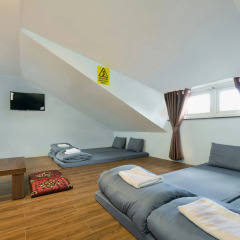 My House Hostel Кровать в общем номере
