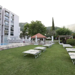 Tara Hotel открытый бассейн фото 2